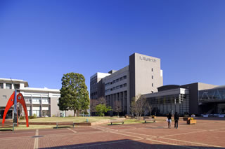 東京都市大学横浜キャンパス（環境情報学部）
